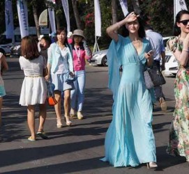 海丰上海商务伴游男雇用(上海雇用高端伴游一天20万)