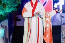 海丰汉服模特是哪种兼职的吗(网上雇用古拆汉服模特可信吗)