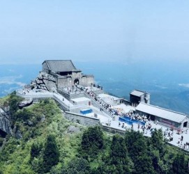 海丰湖南旅游攻略(武汉到湖南旅游攻略)