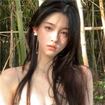 海丰与商务伴游共进晚餐，愉快的营业会谈起头了