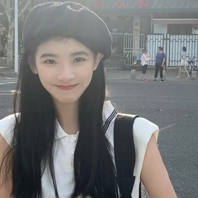 海丰商务伴游带客户去看海豚表演