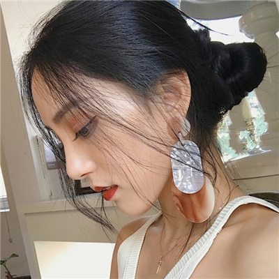 海丰伴游女生张悦然的资料