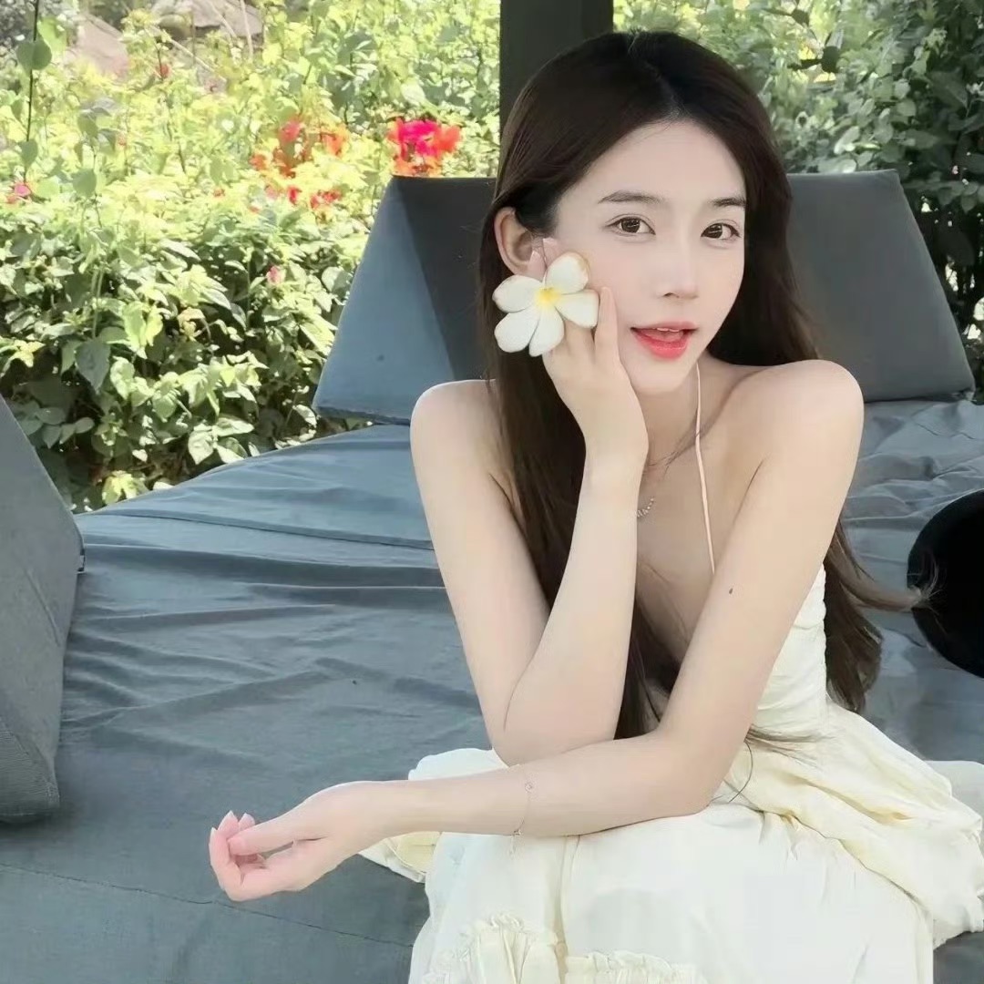 海丰伴游女生Claire的资料