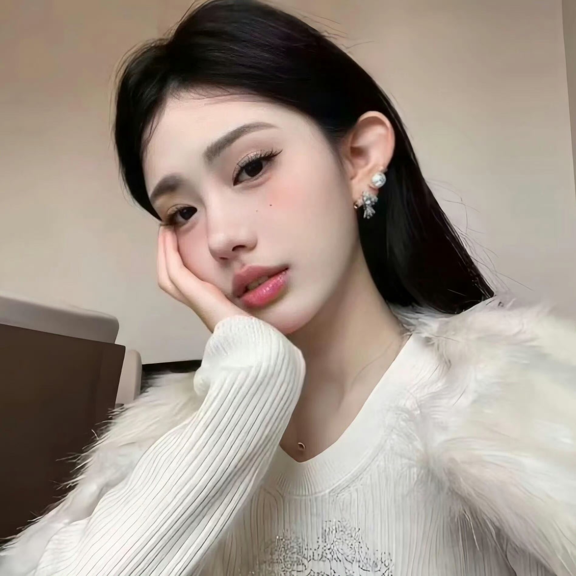 海丰伴游女生沈梦蝶的资料