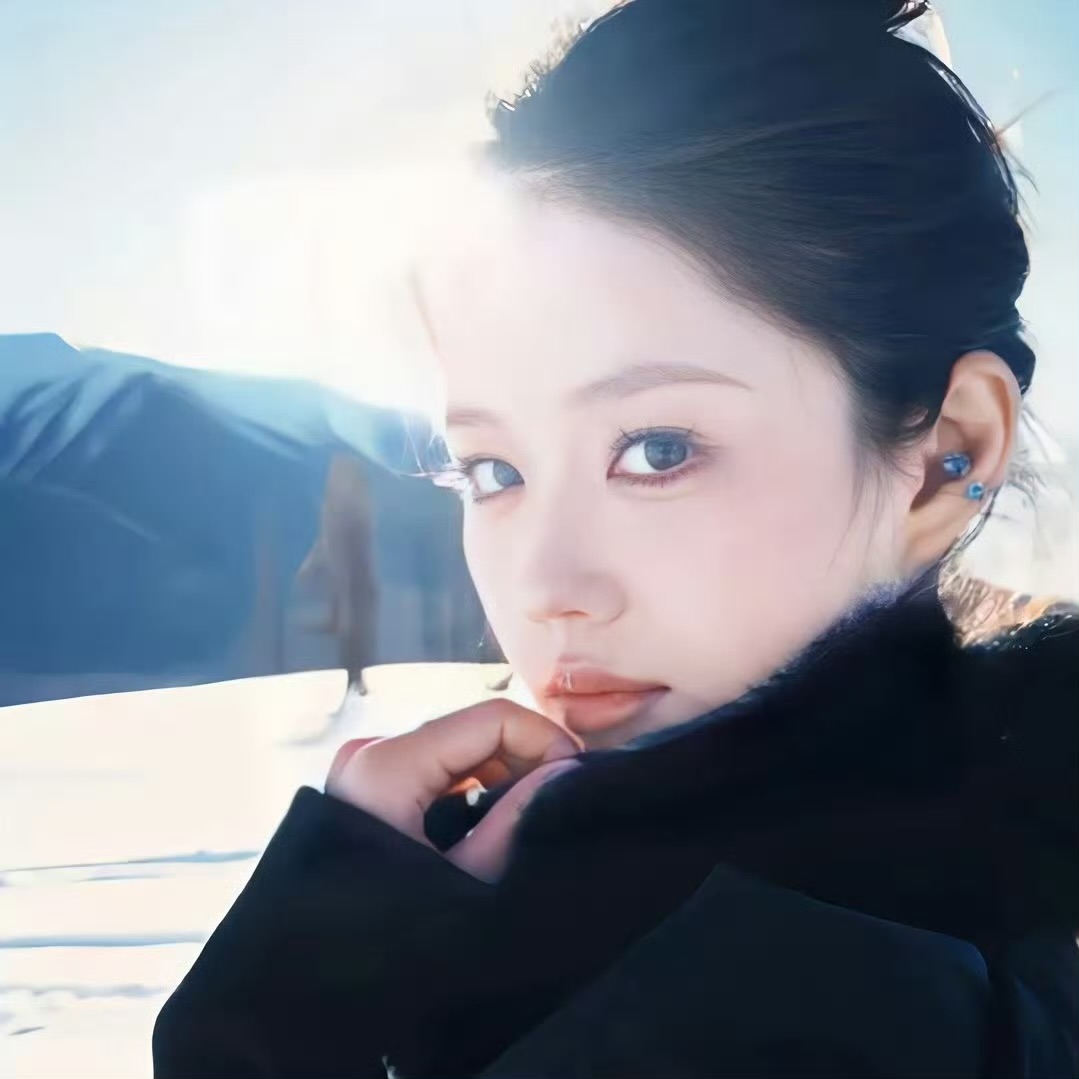 海丰伴游女生 | Lily的资料